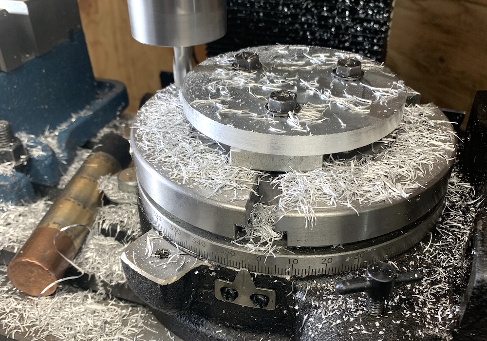 Milling a round disk on the rotary table